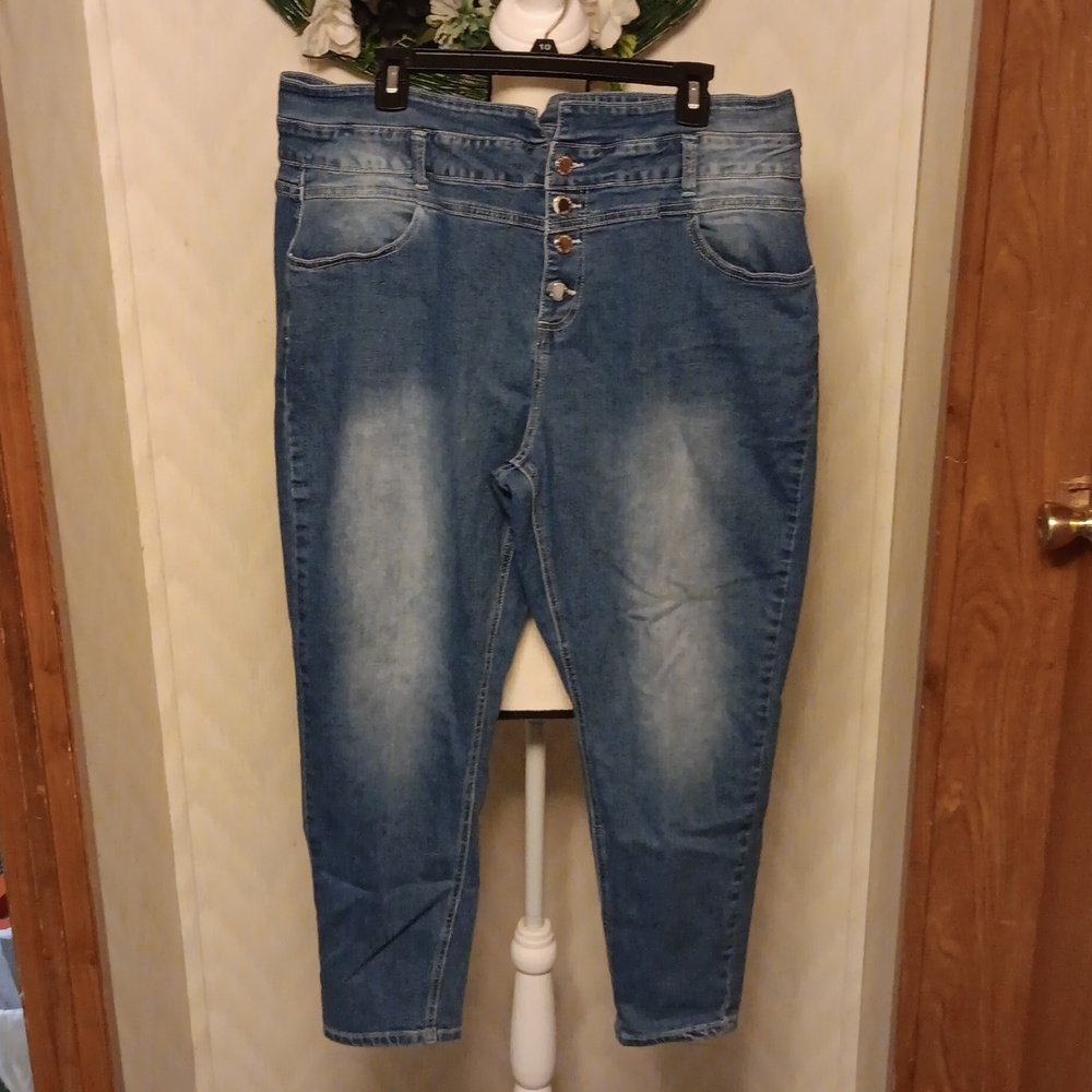 Chic Denim Jeans Size 18